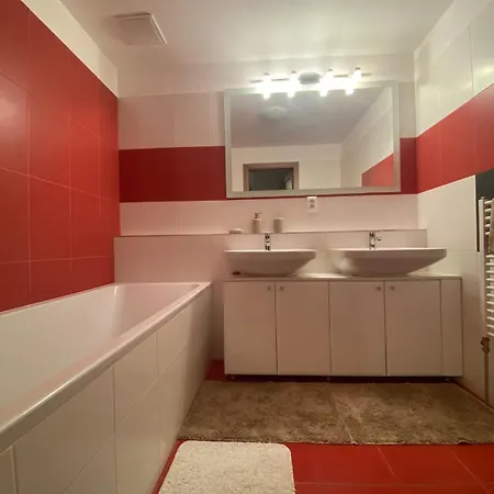 Large Three-room In Cassovar With Underground Garage Apartmán Košice