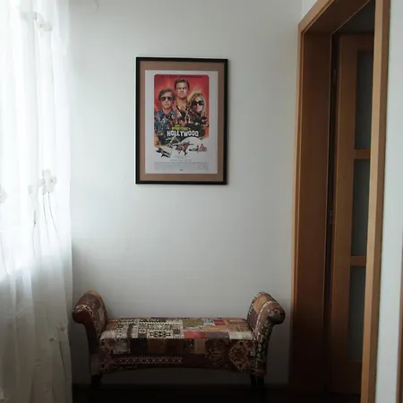 Large Three-room In Cassovar With Underground Garage דירה *