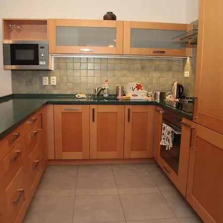 Large Three-room In Cassovar With Underground Garage Apartmán Košice