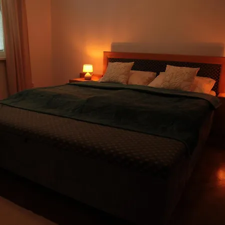 Large Three-room In Cassovar With Underground Garage Apartmán